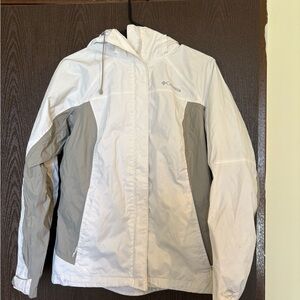 Columbia Light Gray and White Outdoor Jacket